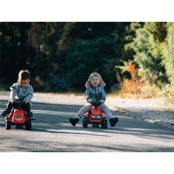 FALK Baby Kubota Ride-on Traktor Med Trailer, Rive Og Skovl 19 FALK Baby Kubota Ride-on Traktor Med Trailer, Rive Og Skovl -Billig svømmepøl butik unnamed file 2366